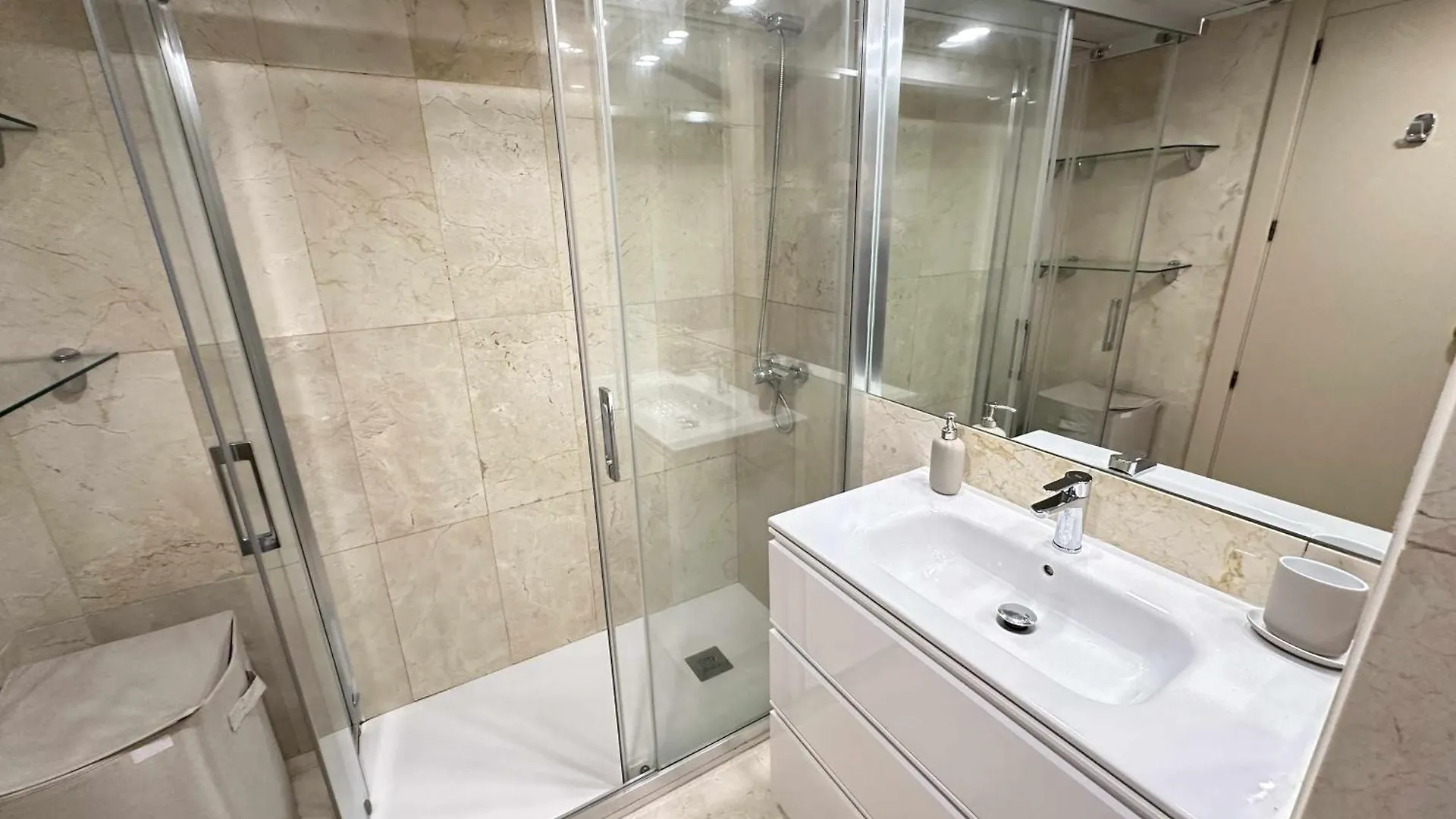 Estupendo Apartamento Junto A Plaza De Espana Sevilla